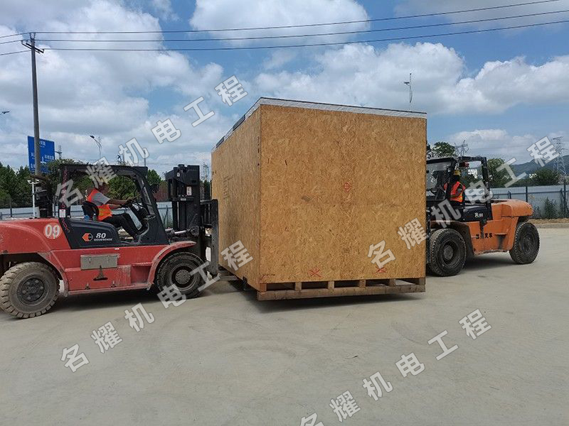 貴陽塞峰飛機發(fā)動機制造